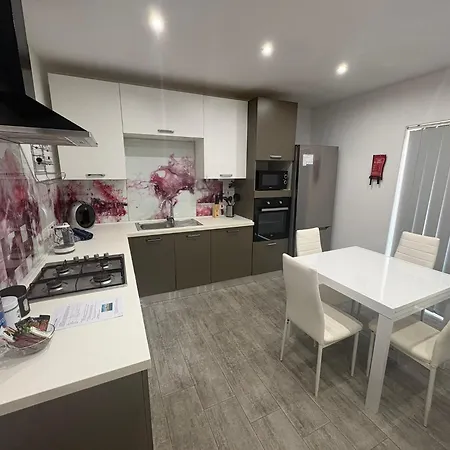Spacious 3br Flat Near Aquarium & By Homely 세인트폴스베이